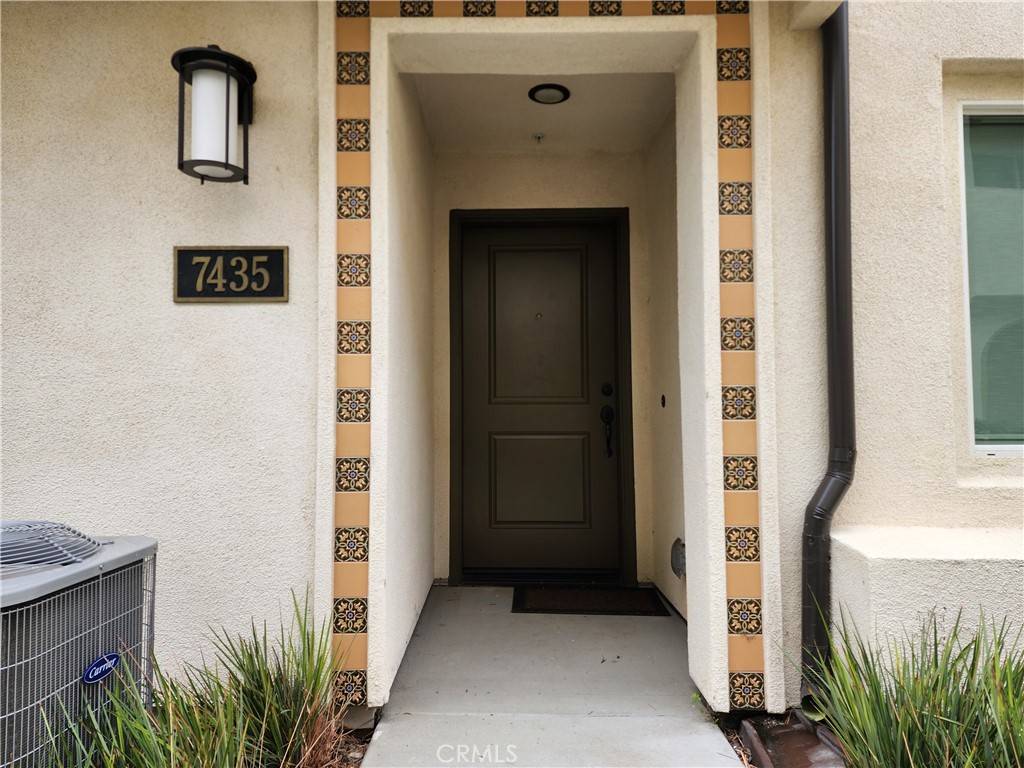Buena Park, CA 90620,7435 Royal ST