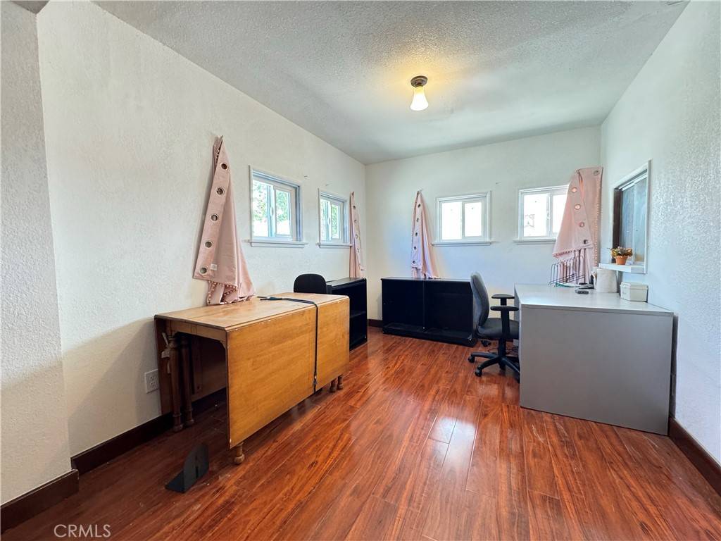 Rosamond, CA 93560,1830 Locust ST