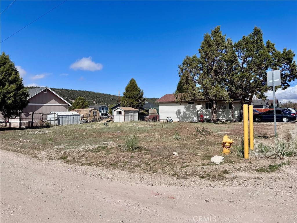 Big Bear City, CA 92314,0 5th LN