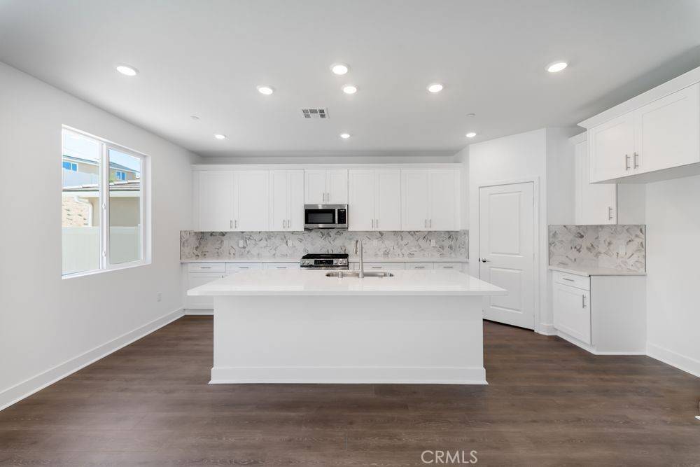 French Valley, CA 92596,33170 Celadon AVE