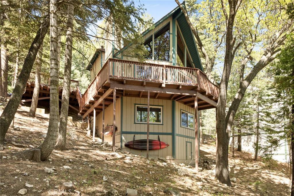 Lake Arrowhead, CA 92352,26627 Thunderbird DR