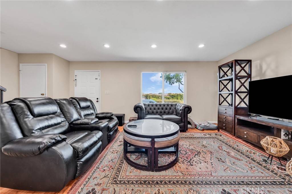 Pleasanton, CA 94588,3862 Pimlico Dr