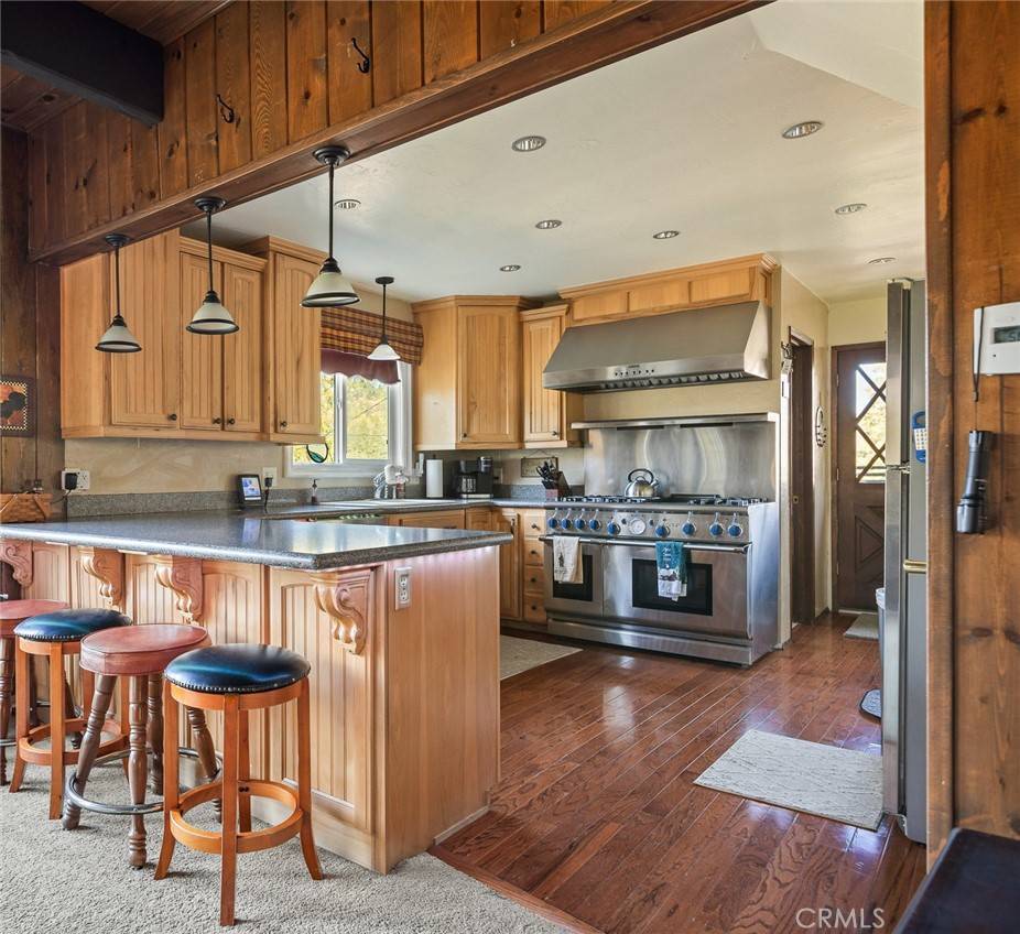 Lake Arrowhead, CA 92352,383 Golf Course RD