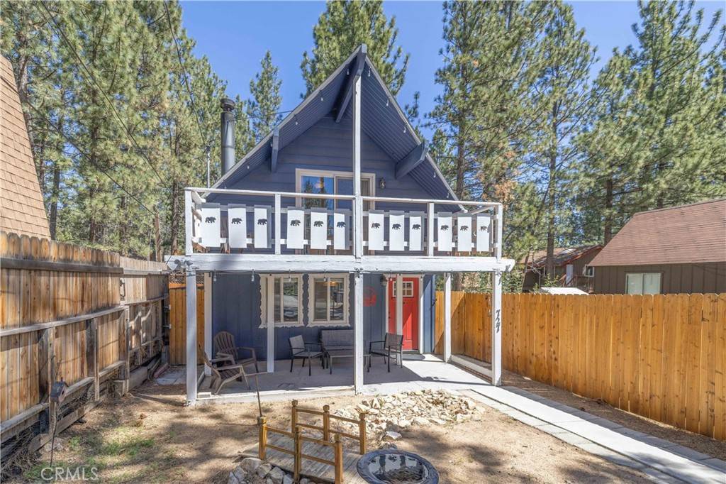 Big Bear City, CA 92314,727 Elysian BLVD