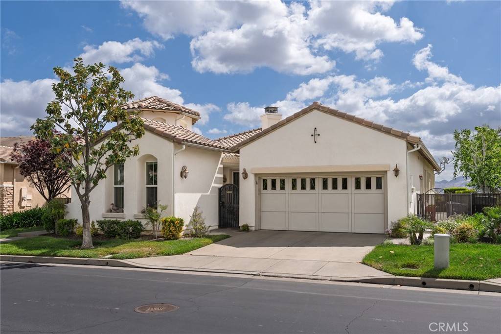 Corona, CA 92883,23952 Four Corners CT