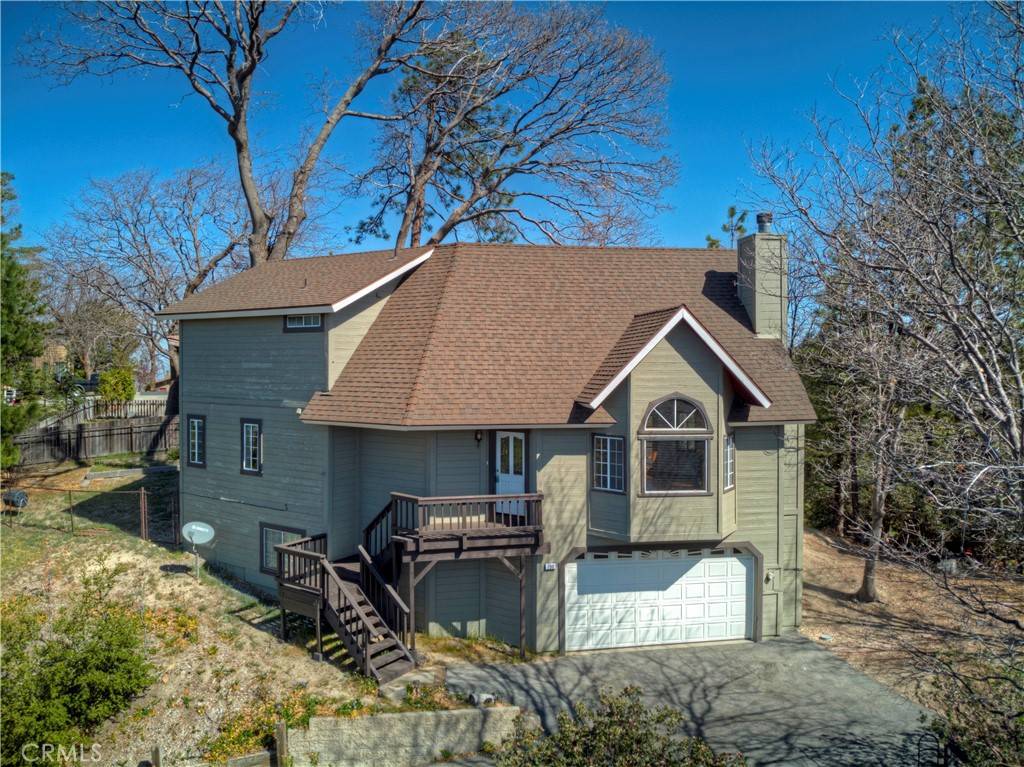 Lake Arrowhead, CA 92352,798 Crown DR