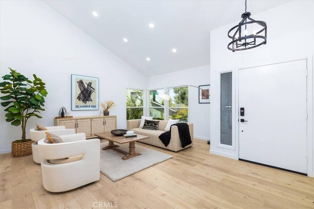 Mission Viejo, CA 92692,28012 Amargon