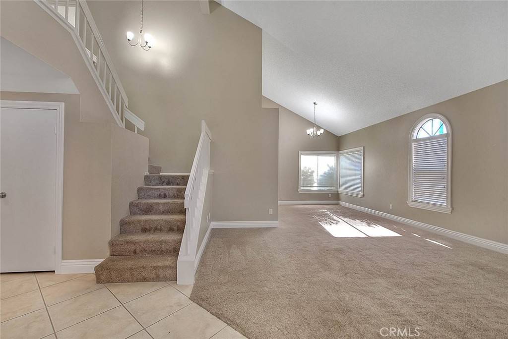 Corona, CA 92881,928 Winston WAY