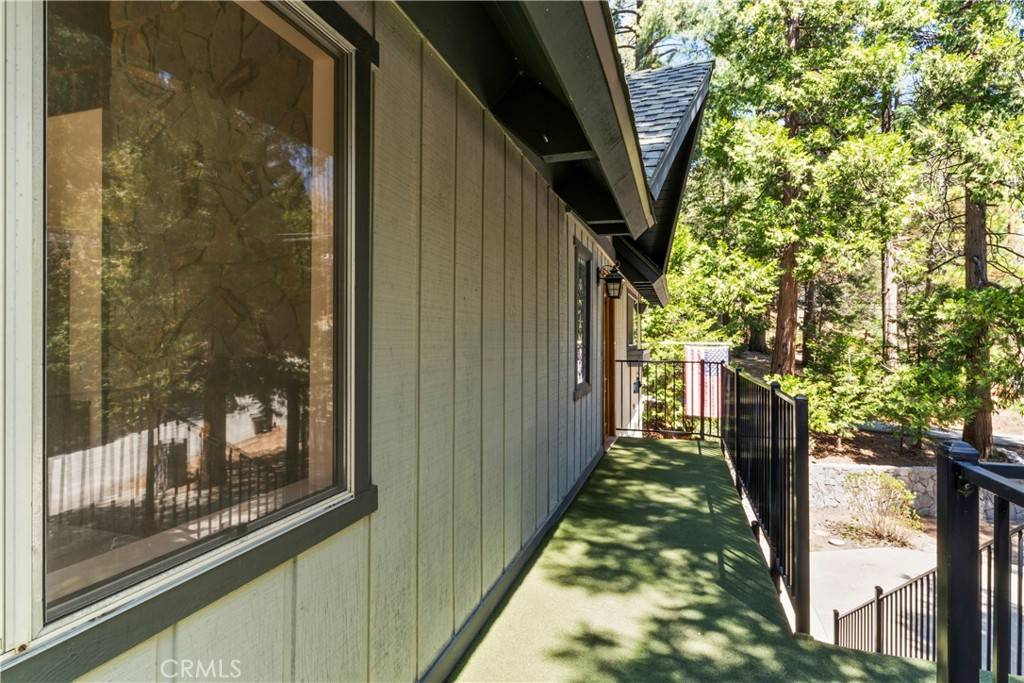Lake Arrowhead, CA 92325,300 Pioneer RD