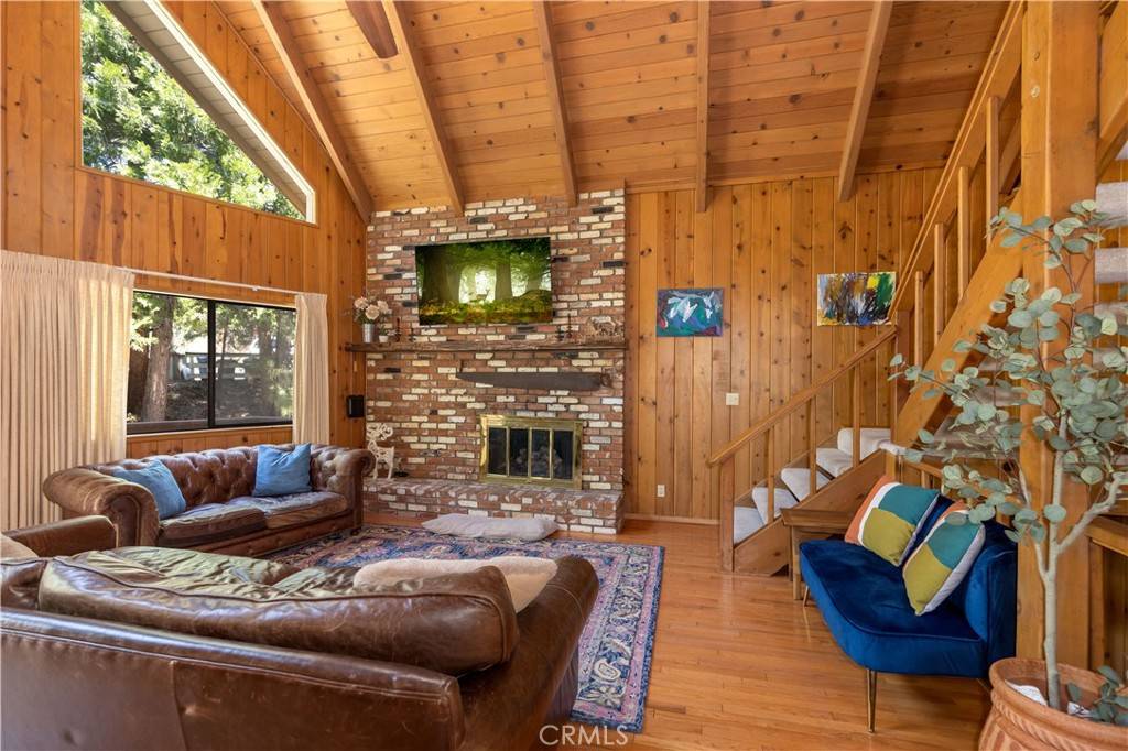 Lake Arrowhead, CA 92352,27207 Bernina DR