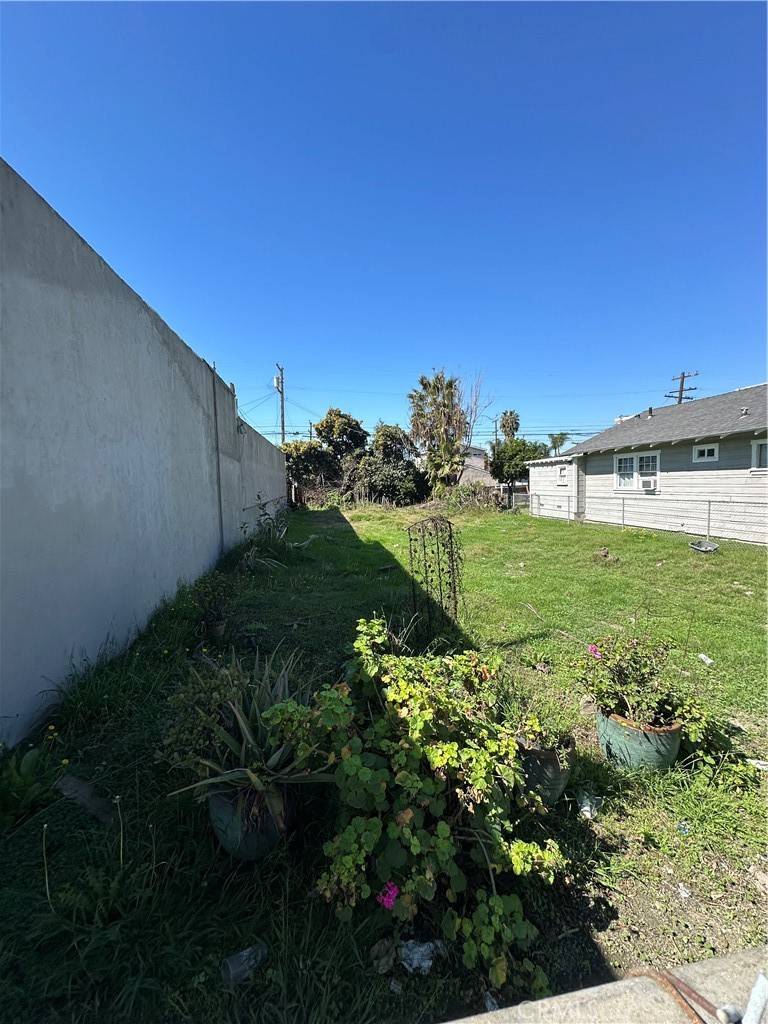 Long Beach, CA 90805,0 Atlantic AVE