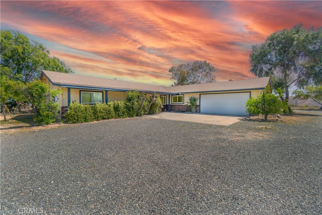 Corona, CA 92883,8140 Weirick RD