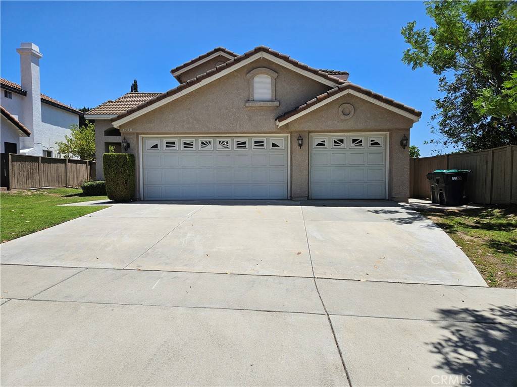 Corona, CA 92879,1730 coolidge St