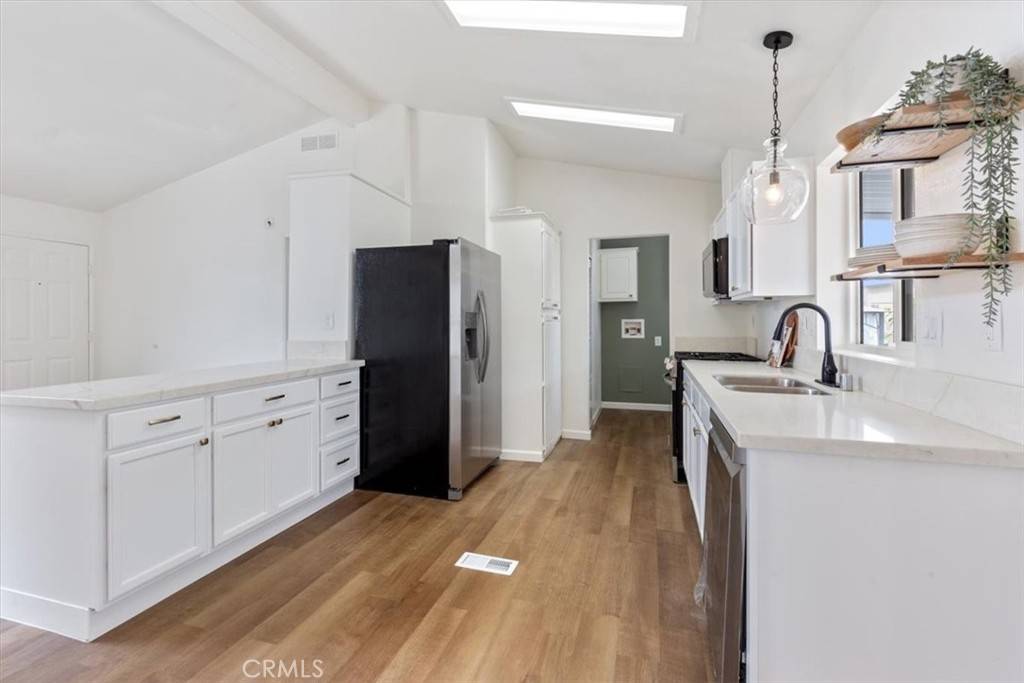 Cypress, CA 90630,9080 Bloomfield AVE #272