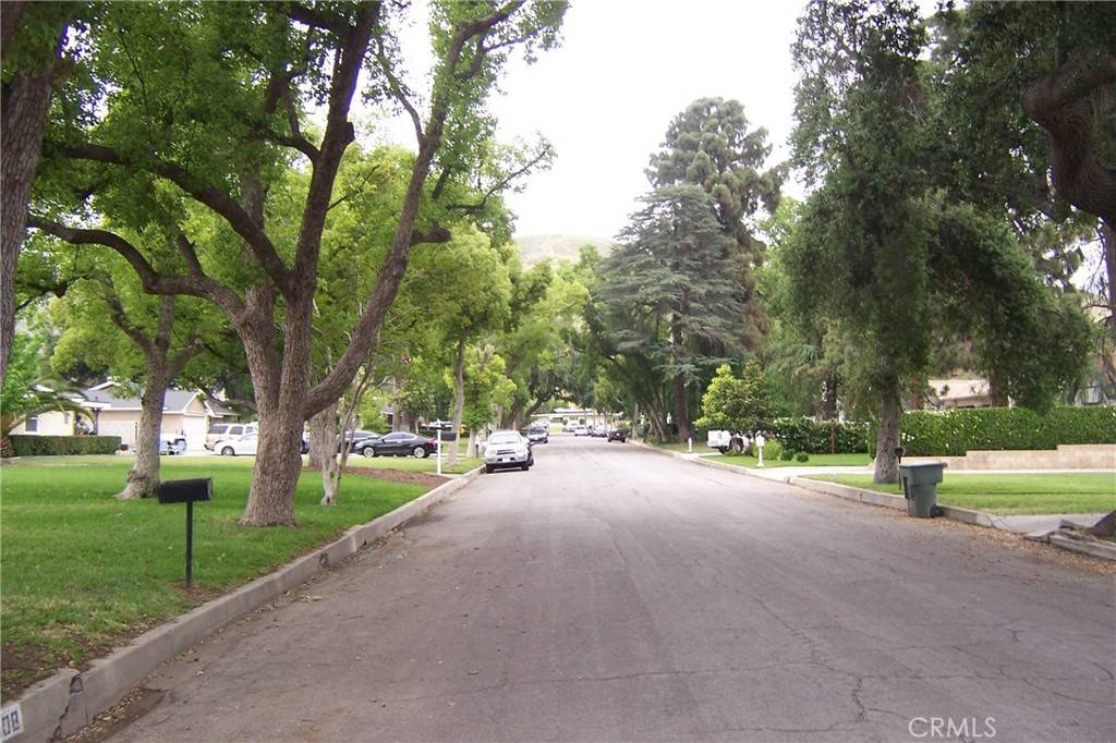 San Bernardino, CA 92405,3008 Serrano RD