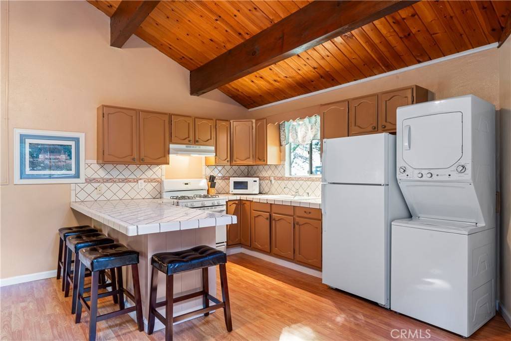 26258 Lake Forest DR Twin Peaks, CA 92391