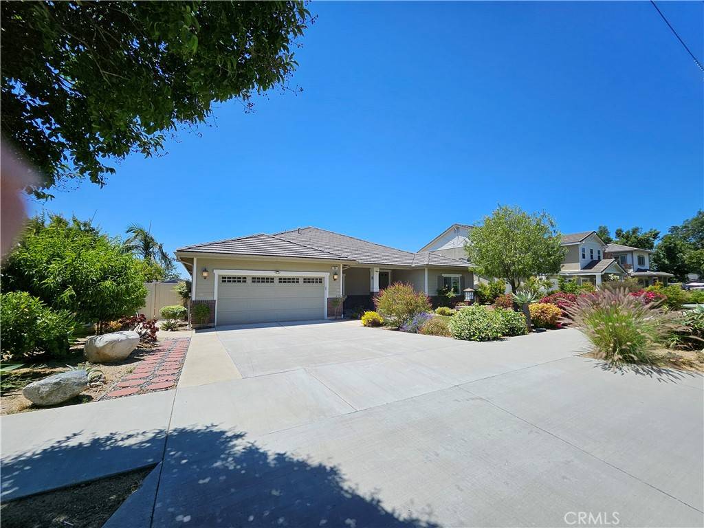 Upland, CA 91784,324 E 20th ST