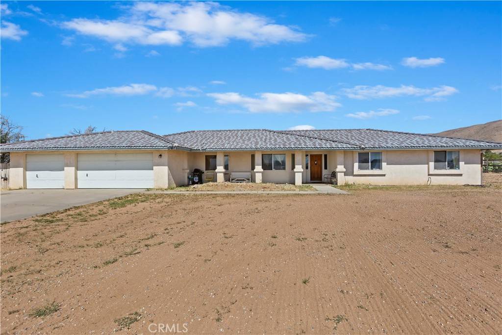 Apple Valley, CA 92308,9585 Juniper ST