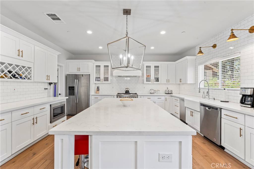Big Bear Lake, CA 92315,374 Mountainaire LN