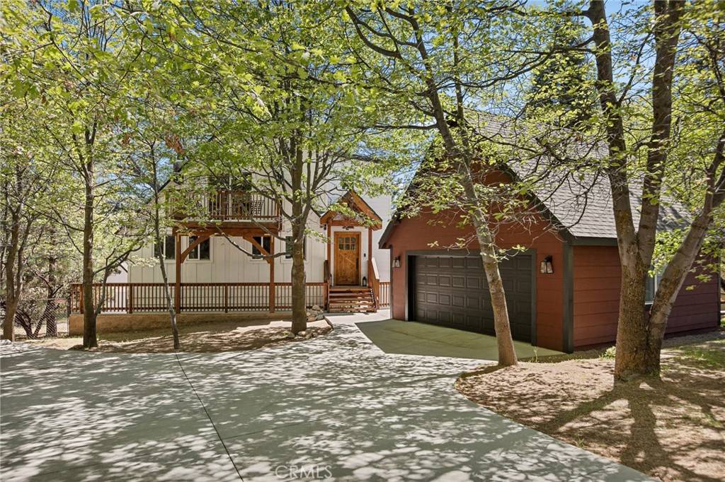 Lake Arrowhead, CA 92352,28147 Geneva LN