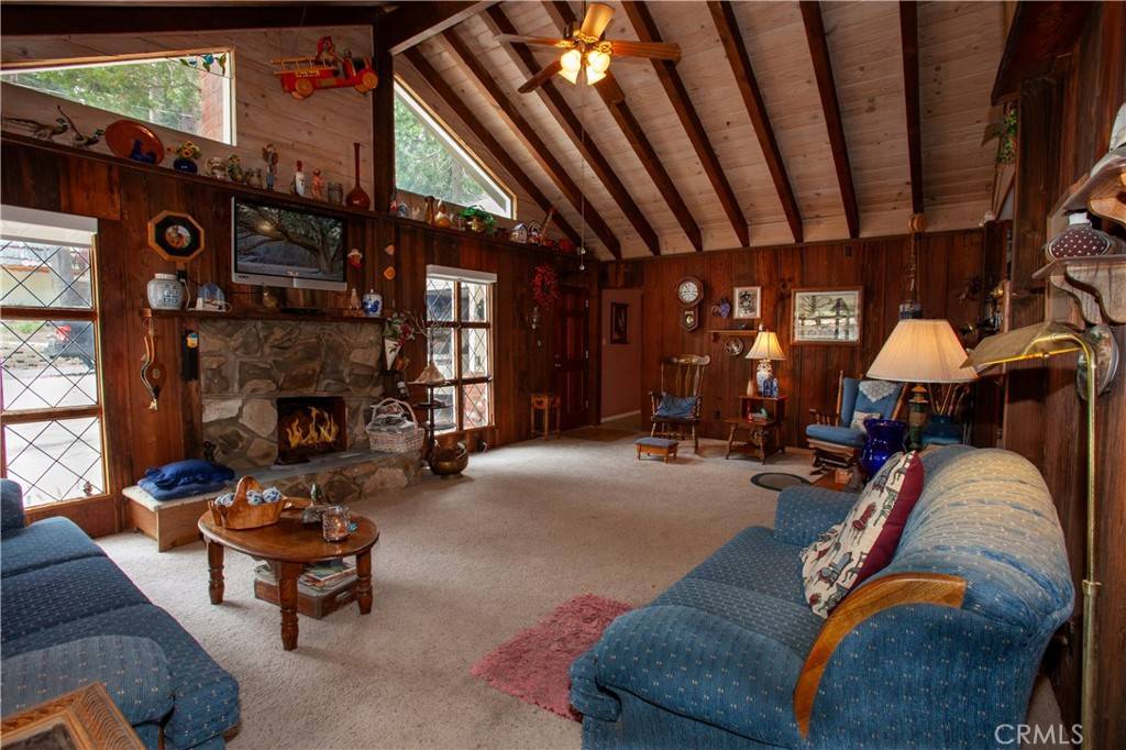 Running Springs, CA 92382,31510 Overhill Dr.