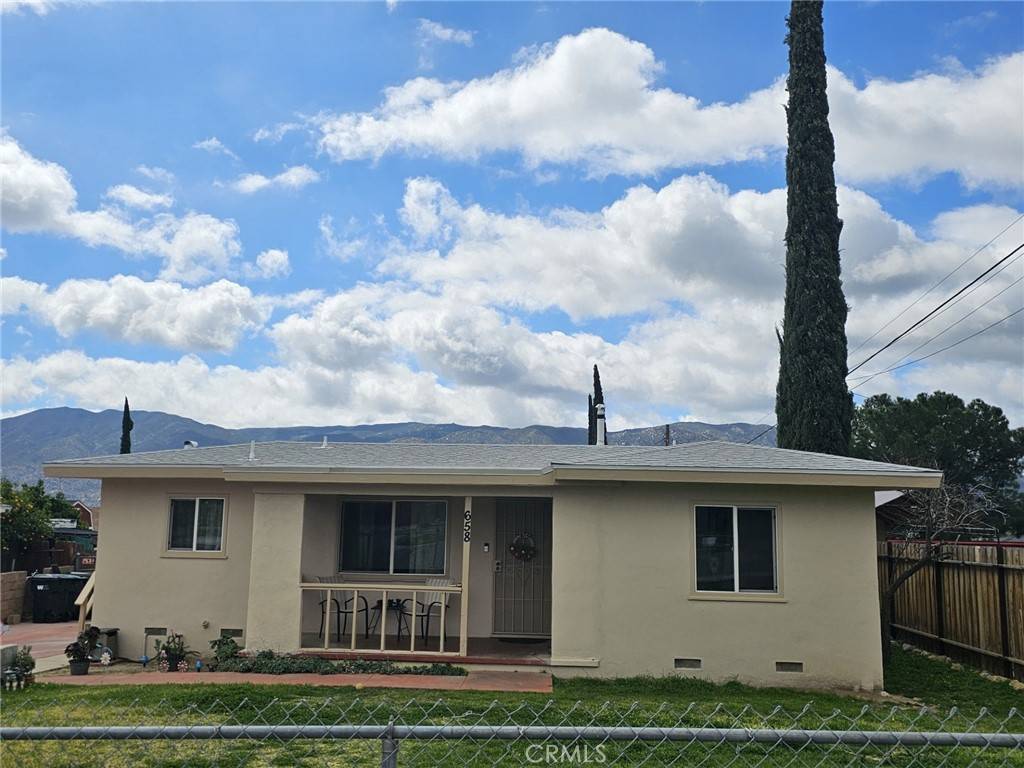 Banning, CA 92220,658 E Hoffer ST