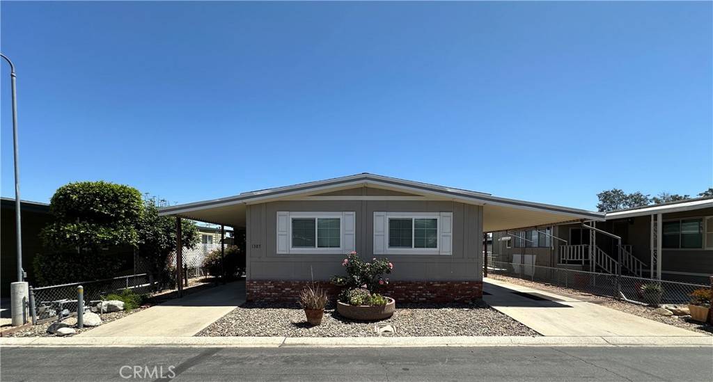 Corona, CA 92882,1387 Orangewood