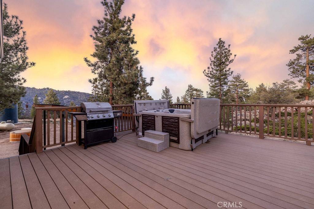 Angelus Oaks, CA 92305,43942 Rainbow LN