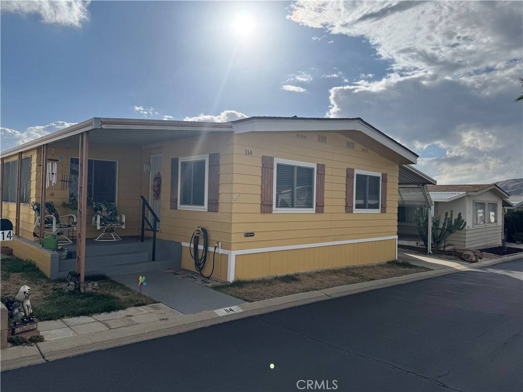 Yucaipa, CA 92399,35218 Fir AVE #114