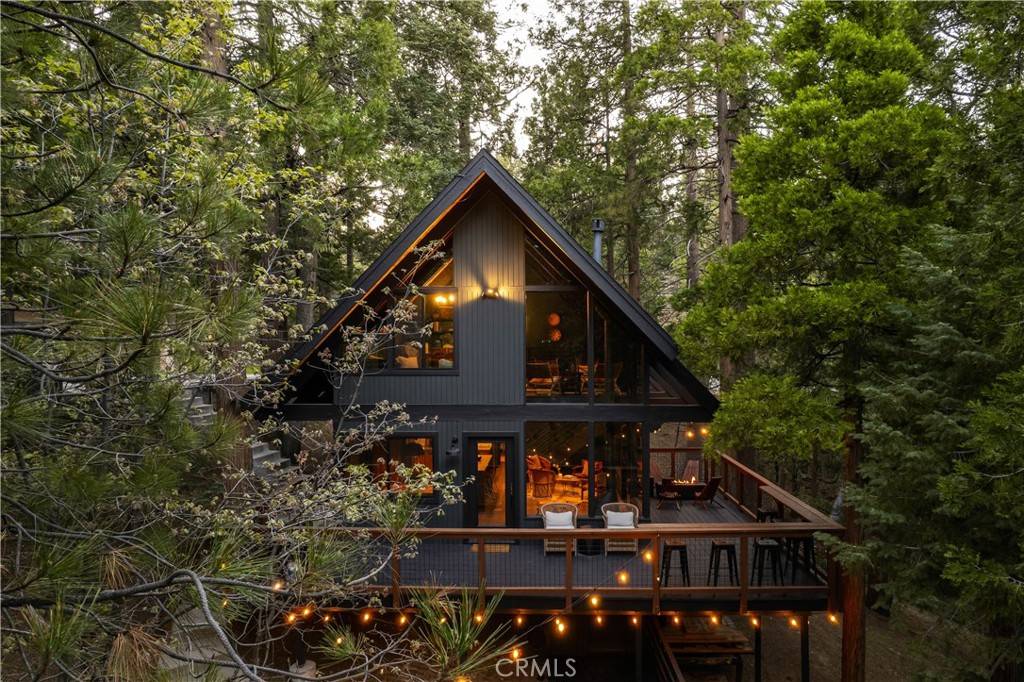 Lake Arrowhead, CA 92352,607 Old Toll RD