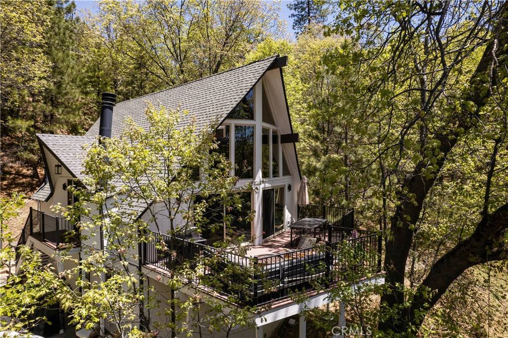 Lake Arrowhead, CA 92352,27663 North Bay RD