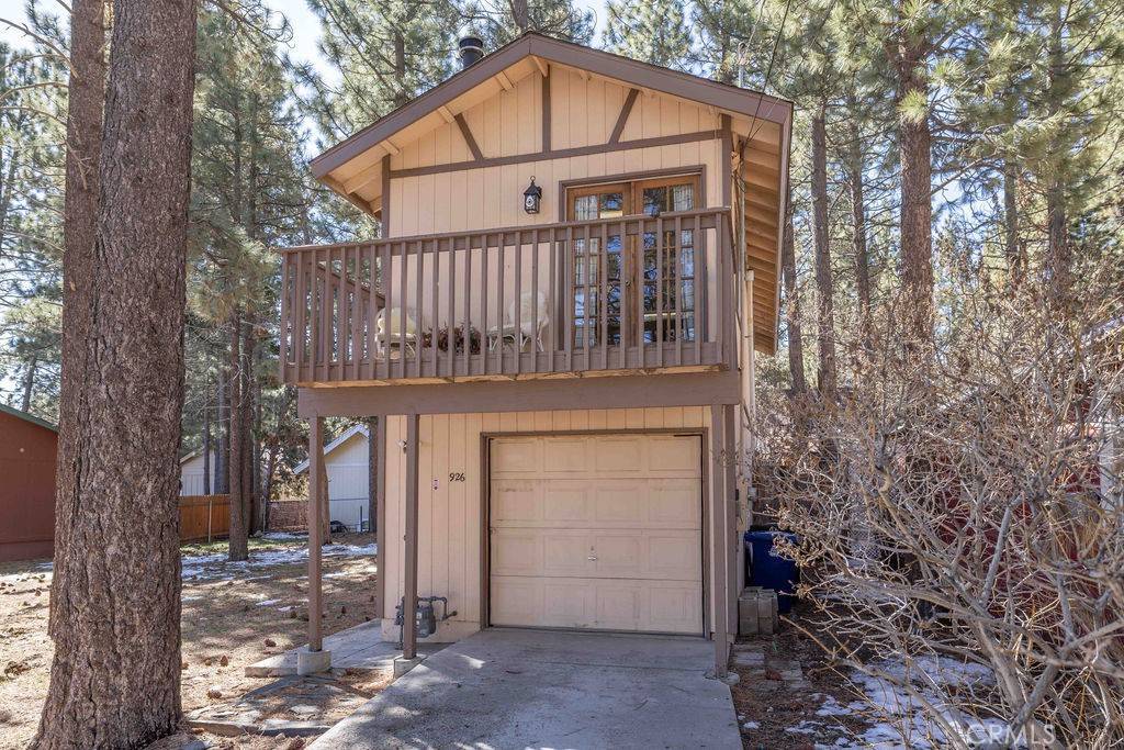 Big Bear City, CA 92314,926 Angeles BLVD
