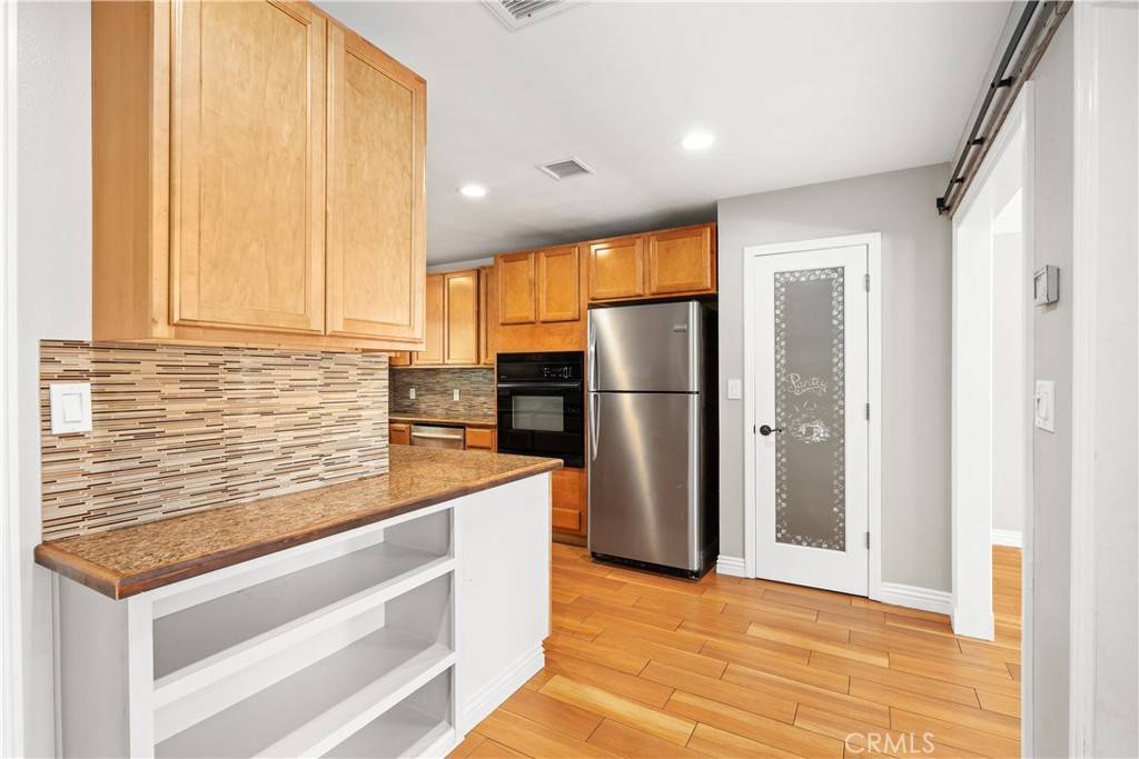 Banning, CA 92220,1046 Dysart DR