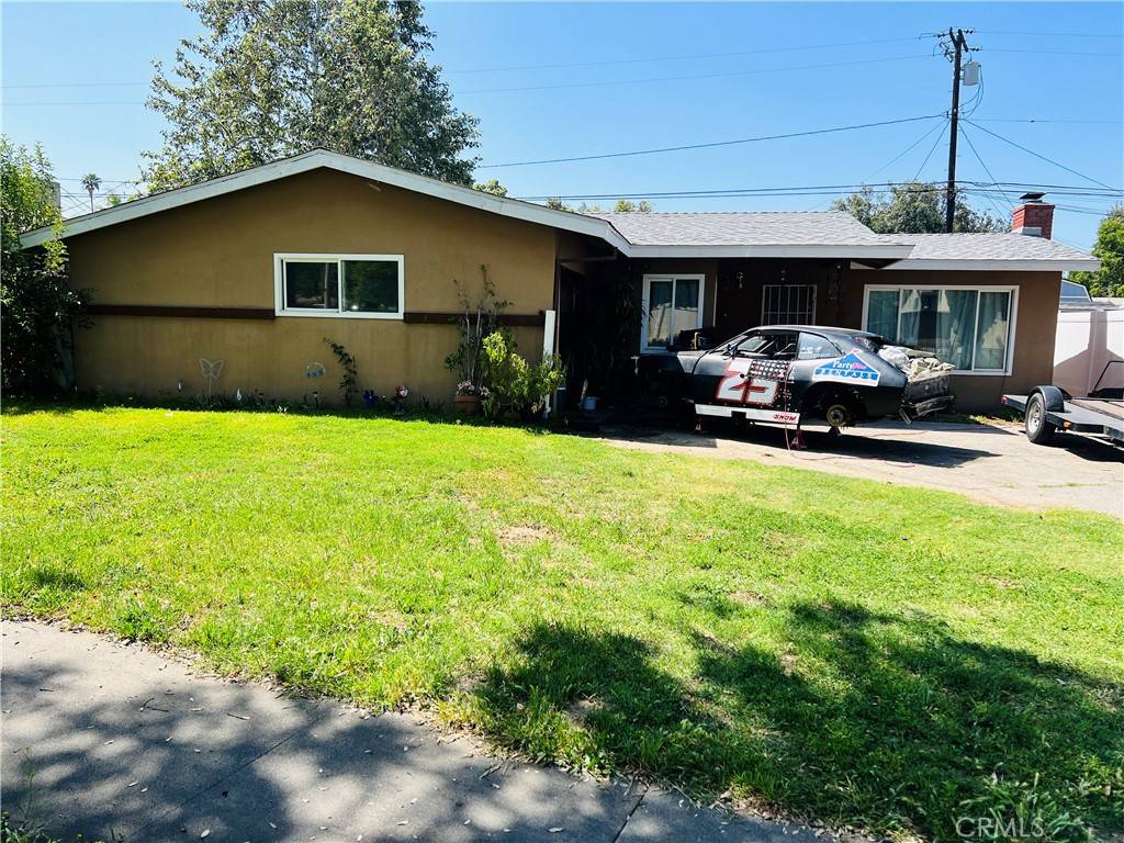 Redlands, CA 92374,122 E Pioneer AVE