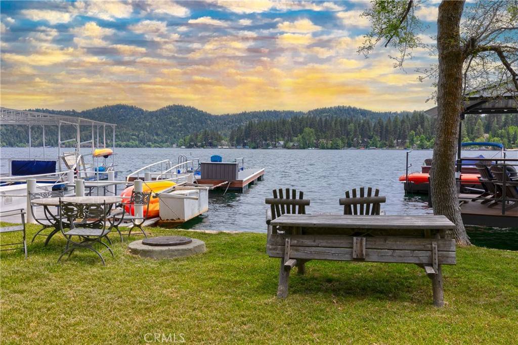 Lake Arrowhead, CA 92352,27888 West Shore RD