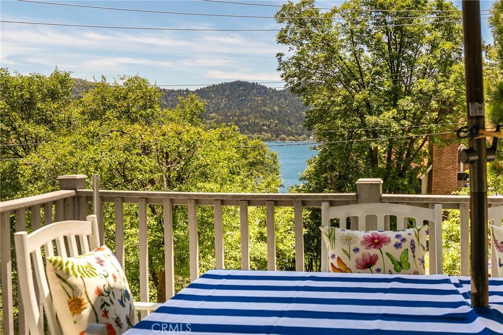 Lake Arrowhead, CA 92352,27888 West Shore RD