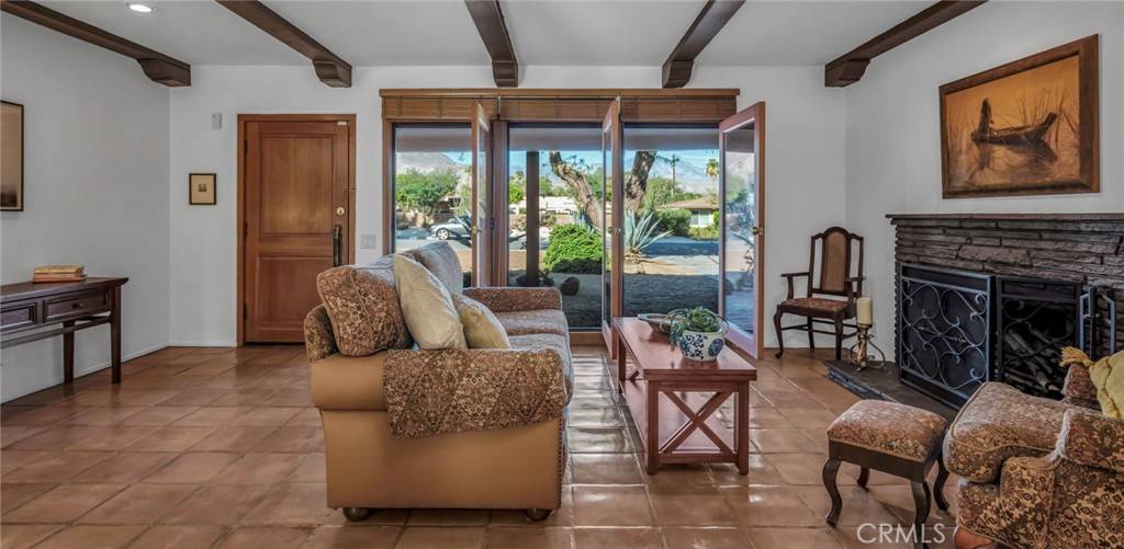Palm Desert, CA 92260,44858 San Juan AVE