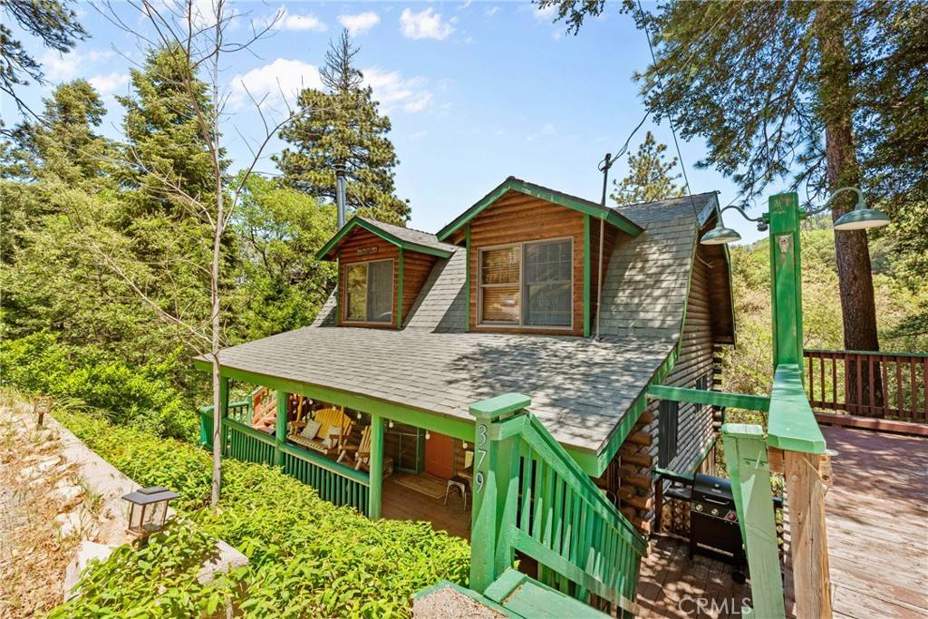 Crestline, CA 92325,379 Dorn DR