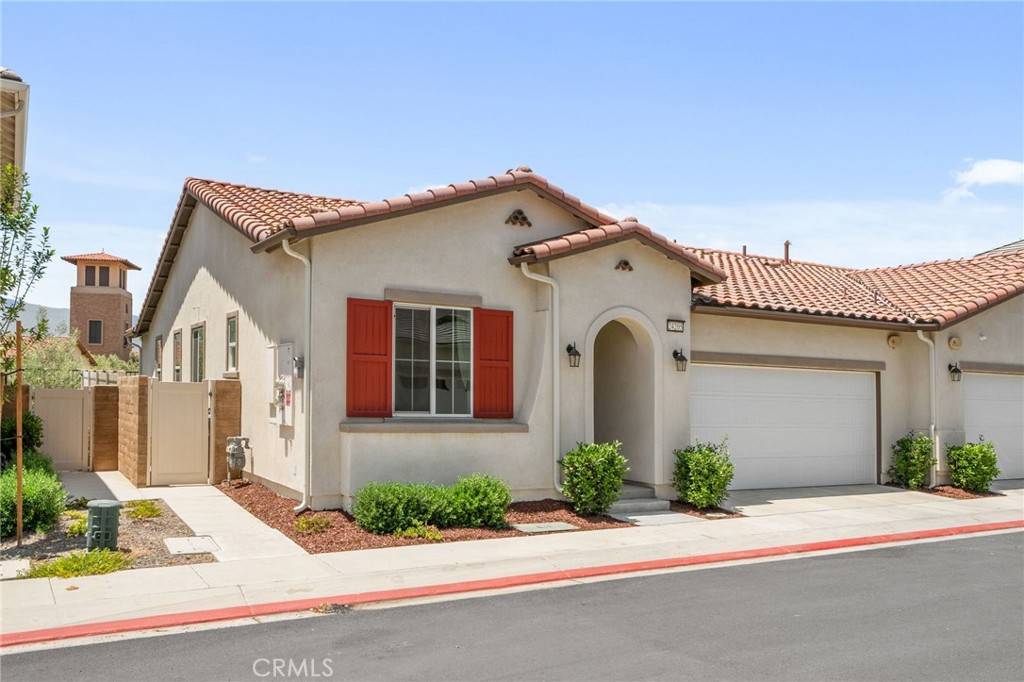 Corona, CA 92883,24205 Selwood DR