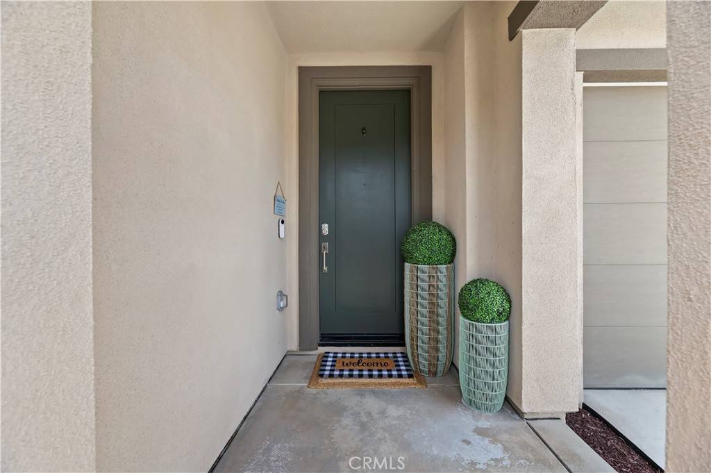 Corona, CA 92882,1890 Pele WAY