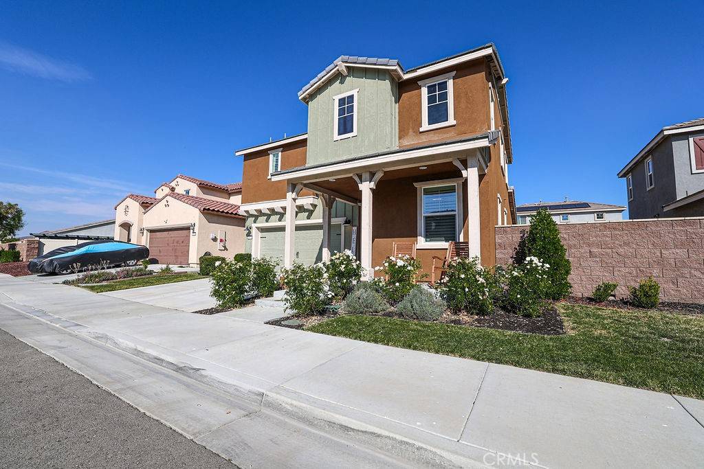 Lake Elsinore, CA 92530,29130 Red Alder