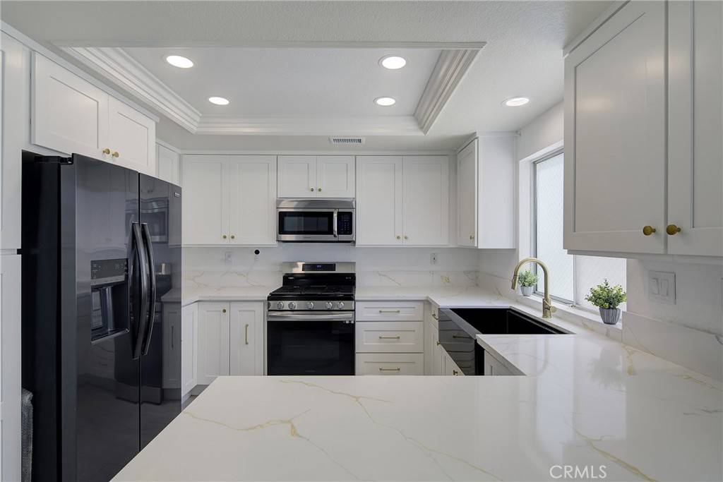 Corona, CA 92883,13365 Cloudburst DR