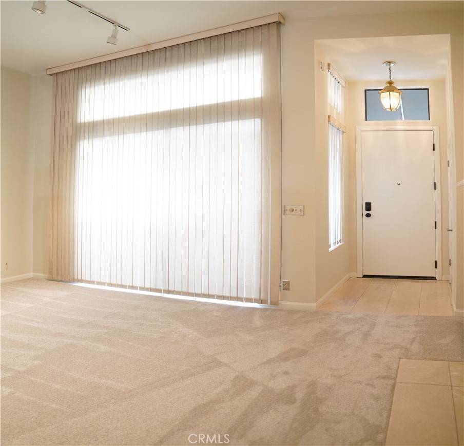 Sherman Oaks, CA 91423,14025 Riverside DR #3