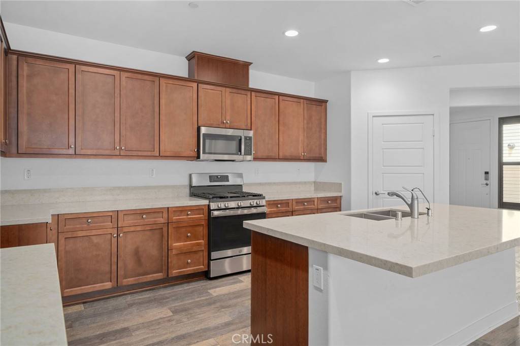 1649 Spring Run LN Beaumont, CA 92223