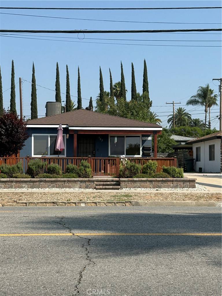 Redlands, CA 92373,903 W Olive AVE #1