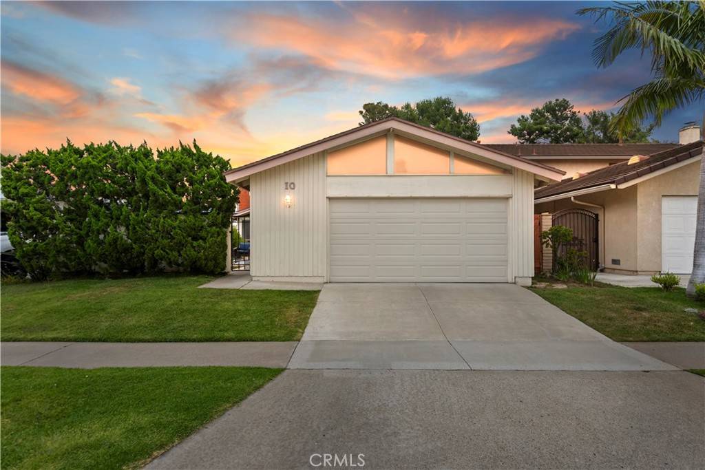 Irvine, CA 92612,10 Mann ST