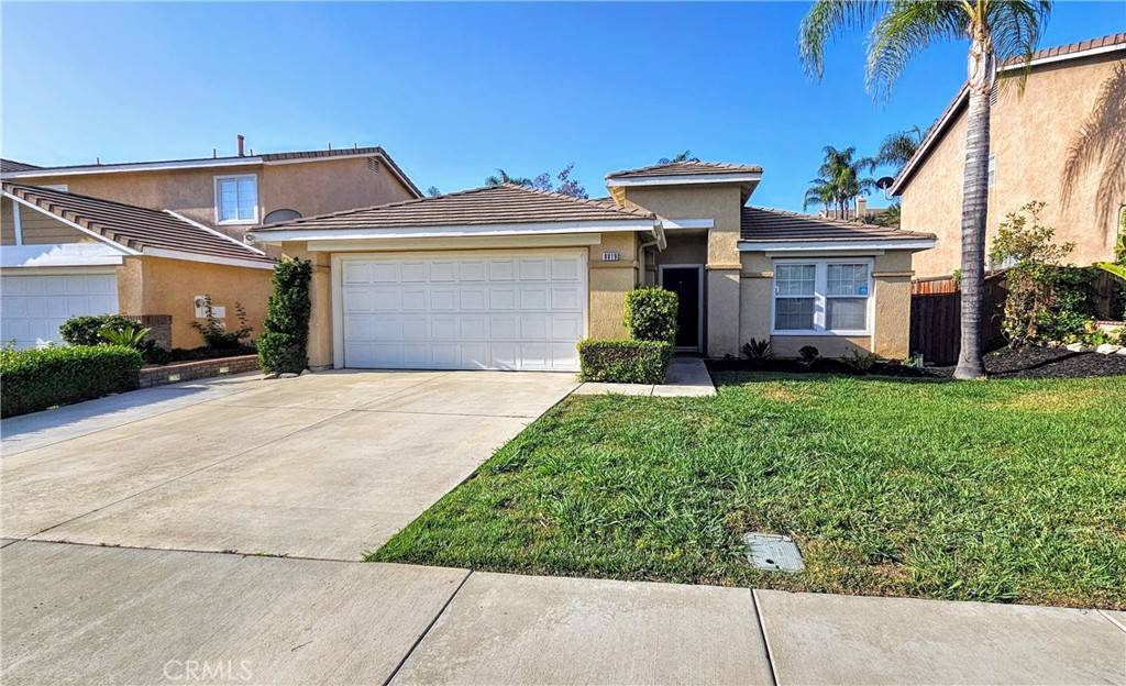 Corona, CA 92883,8819 Dahlia DR