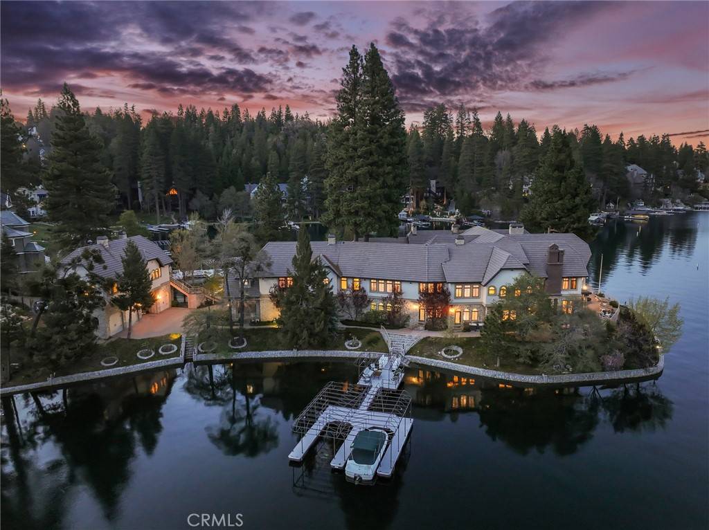 Lake Arrowhead, CA 92352,177 Shorewood DR