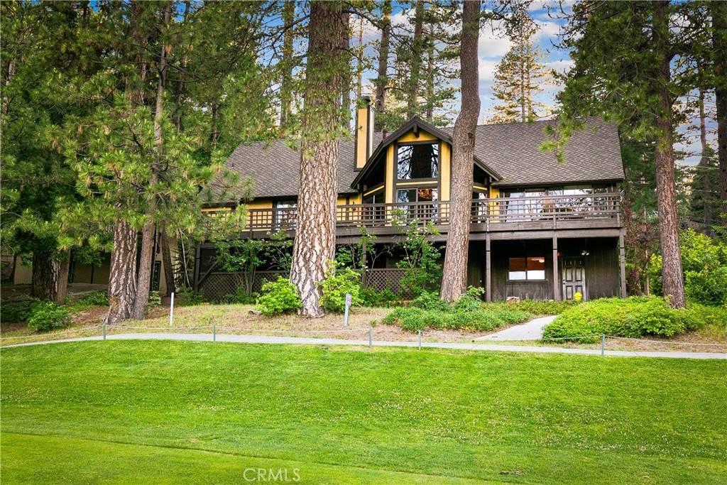 Lake Arrowhead, CA 92352,361 Riviera DR