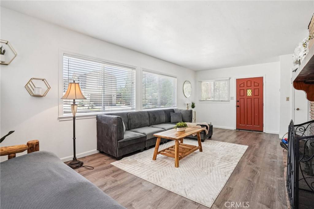 Big Bear City, CA 92314,670 Villa Grove AVE